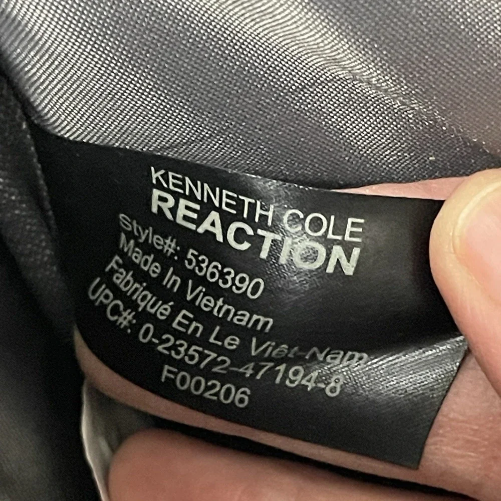 Kenneth Cole Reaction Black Soft Briefcase Messenger Bag Style 536390‎